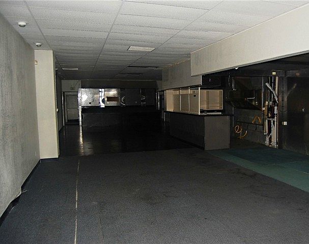 1st image of 5431 S Tacoma Way #B