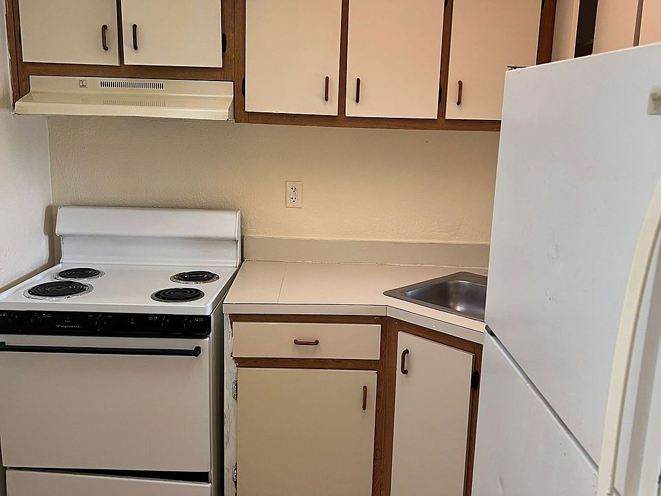 1st image of 4550 NW 9th St E #614-1