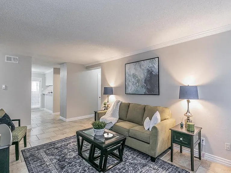 Riata Park Apartments — Photo 62