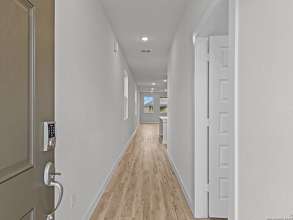 2nd image of 10703 Gilmore Garden