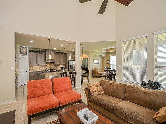 4th image of 21362 Auburn Reach Dr
