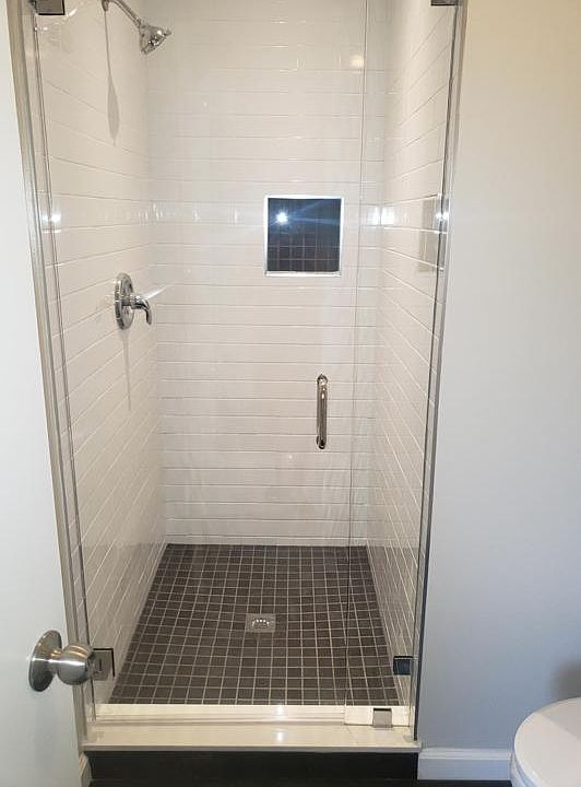 1st image of 927 Maltman Ave