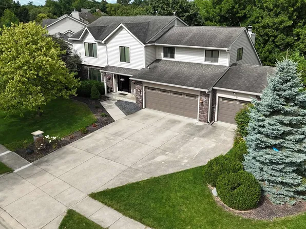 2436 Windsong Ct, Fort Wayne, IN 46804