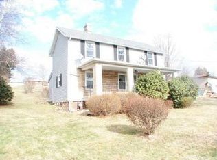 235 Pine Dr, New Stanton, PA 15672