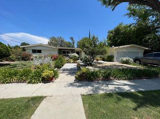 5352 Bayer Pl, Woodland Hills, CA 91367