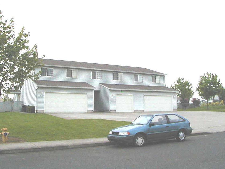 1st image of 802 SE 153rd Ave #A