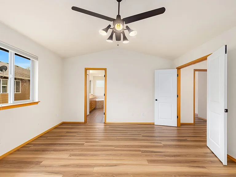 126 195th Pl SW — Photo 12