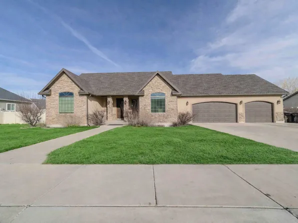 85 S Constitution Dr, Roosevelt, UT 84066