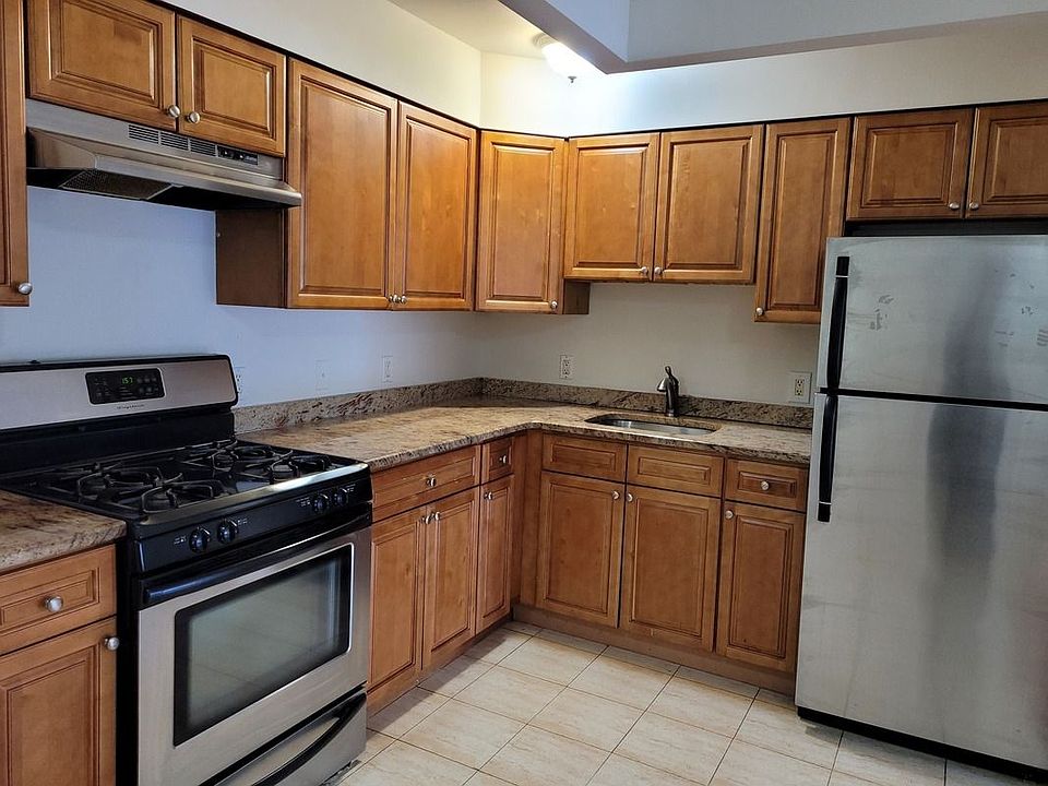 1st image of 6584 Terrace Ct #1
