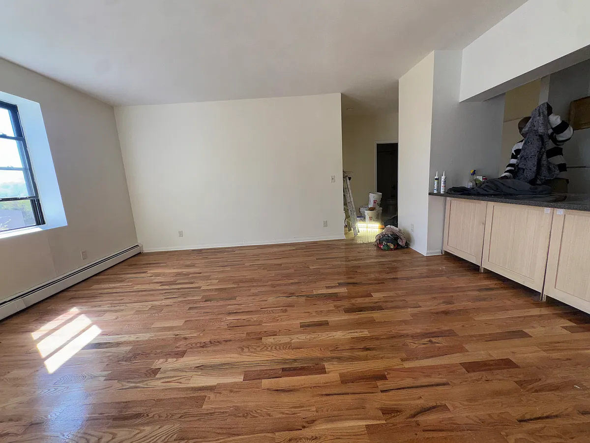 Building Photo - 89 Wolfs Ln #30