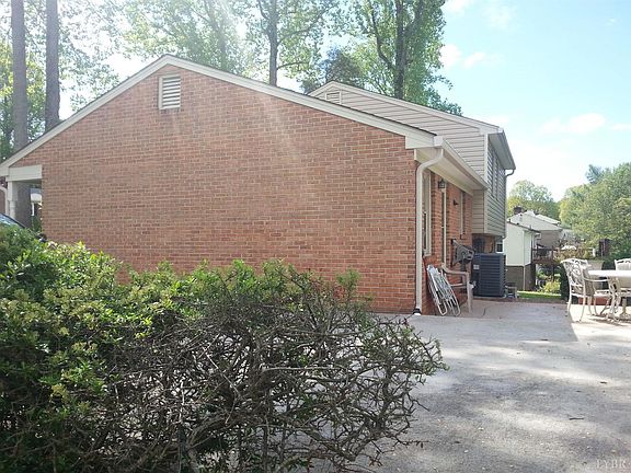 4th image of 276 Saratoga Dr