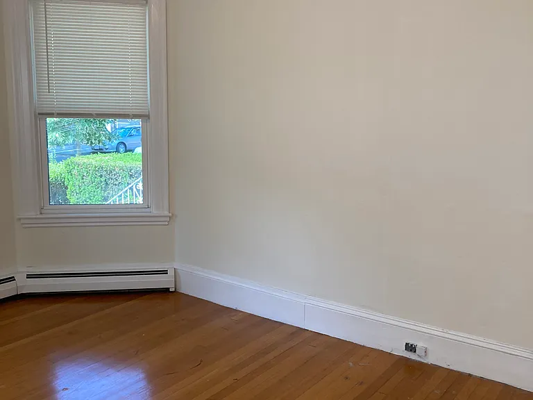 157 Highland Ave #1 — Photo 5