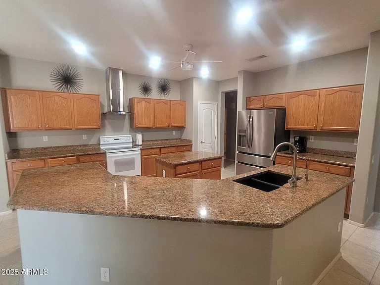 19887 N Shadow Mountain Dr — Photo 13