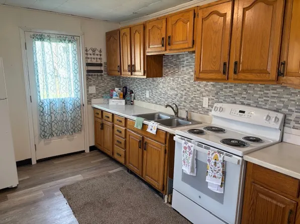 3323 Us Highway 6, Linesville, PA 16424