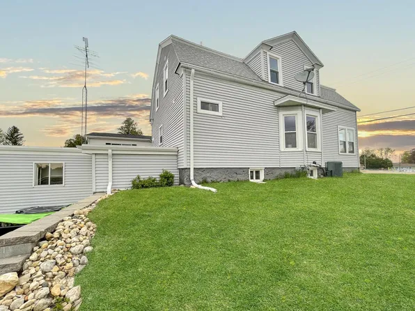 507 South Fond Du Lac AVENUE, Campbellsport, WI 53010