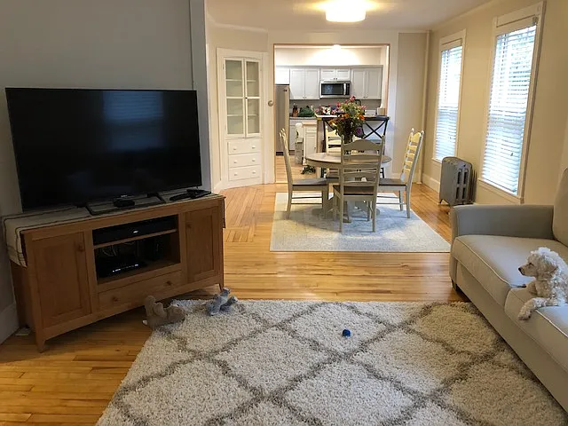 2 bed, 1100 sqft, $2,710 — Photo 3