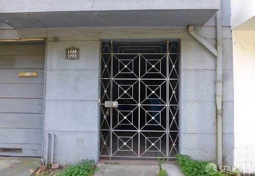 2nd image of 1723-1725 7th Ave