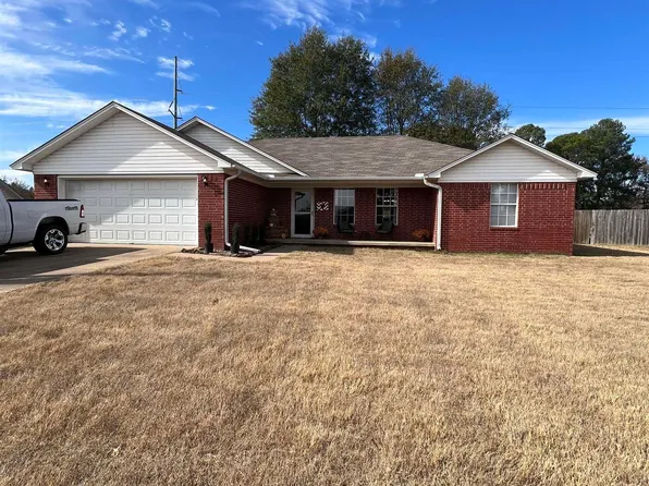 56 Ledrick Cir, Mayflower, AR 72106