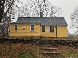 150 Iron St, Ledyard, CT 06339