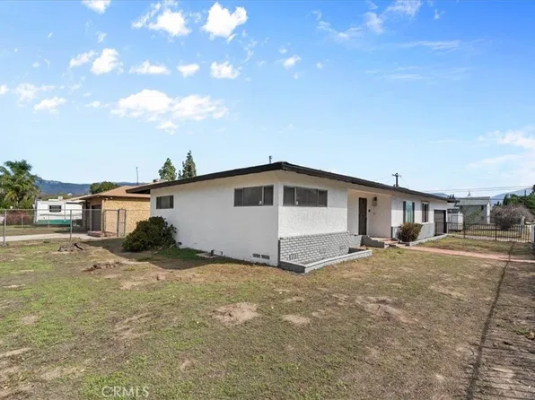 1498 Goodlett St, San Bernardino, CA 92411