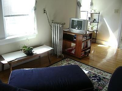 2nd image of 171 Hemenway St APT 6U