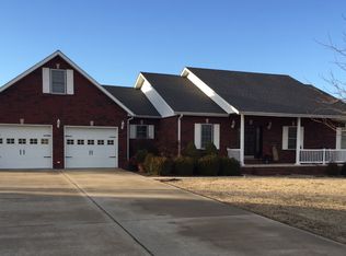 265 Forest Meadow Dr, Poplar Bluff, MO 63901