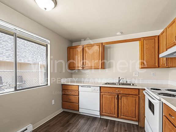 2nd image of 6009 N Atlantic St #6017