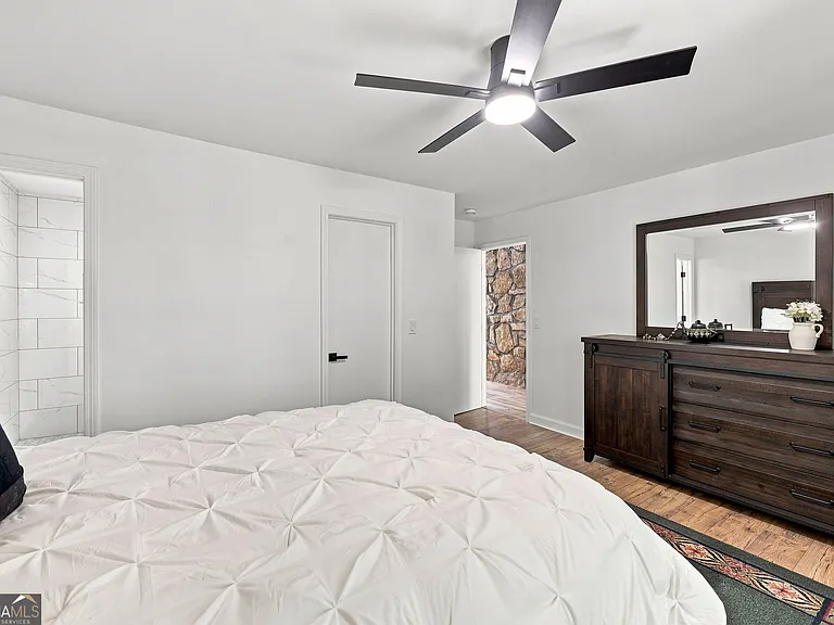 4225 Twin Rivers Dr — Photo 23