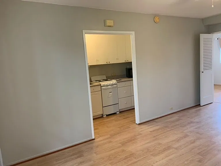 1655 Kewalo St — Photo 2