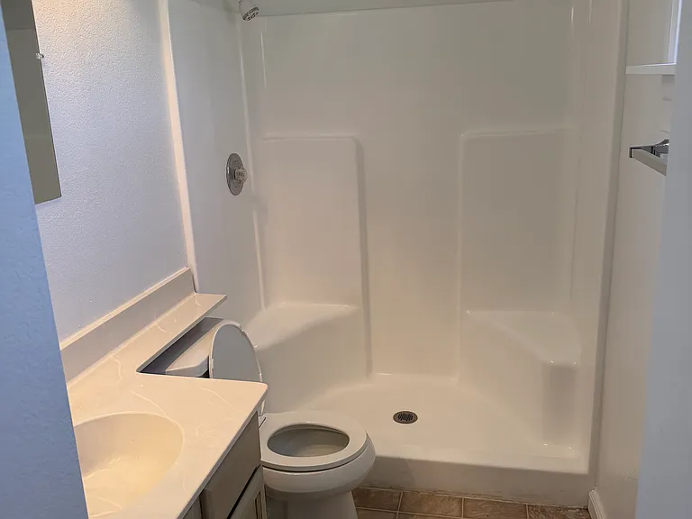 1156 Burroughs Ct — Photo 12