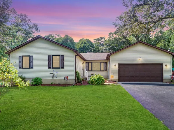 7824 Elberta Dr, Severn, MD 21144