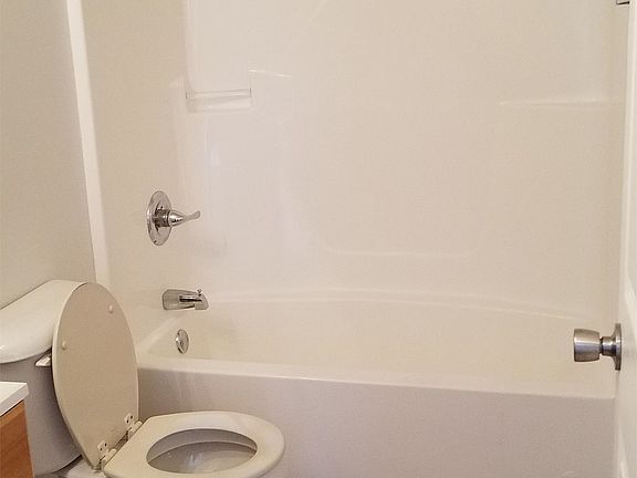 Full Bath