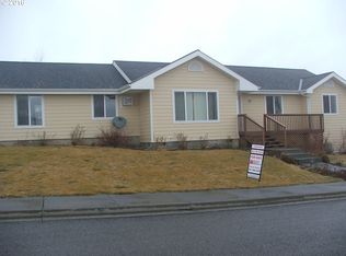 875 Lakeview Ct, Heppner, OR 97836