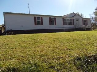 224 Little Davis Ln, Springfield, KY 40069