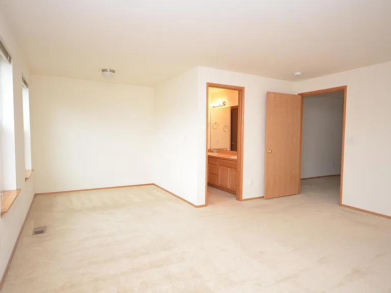 259 Whitman Pl NE — Photo 10