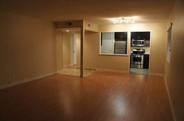 living and dining combo