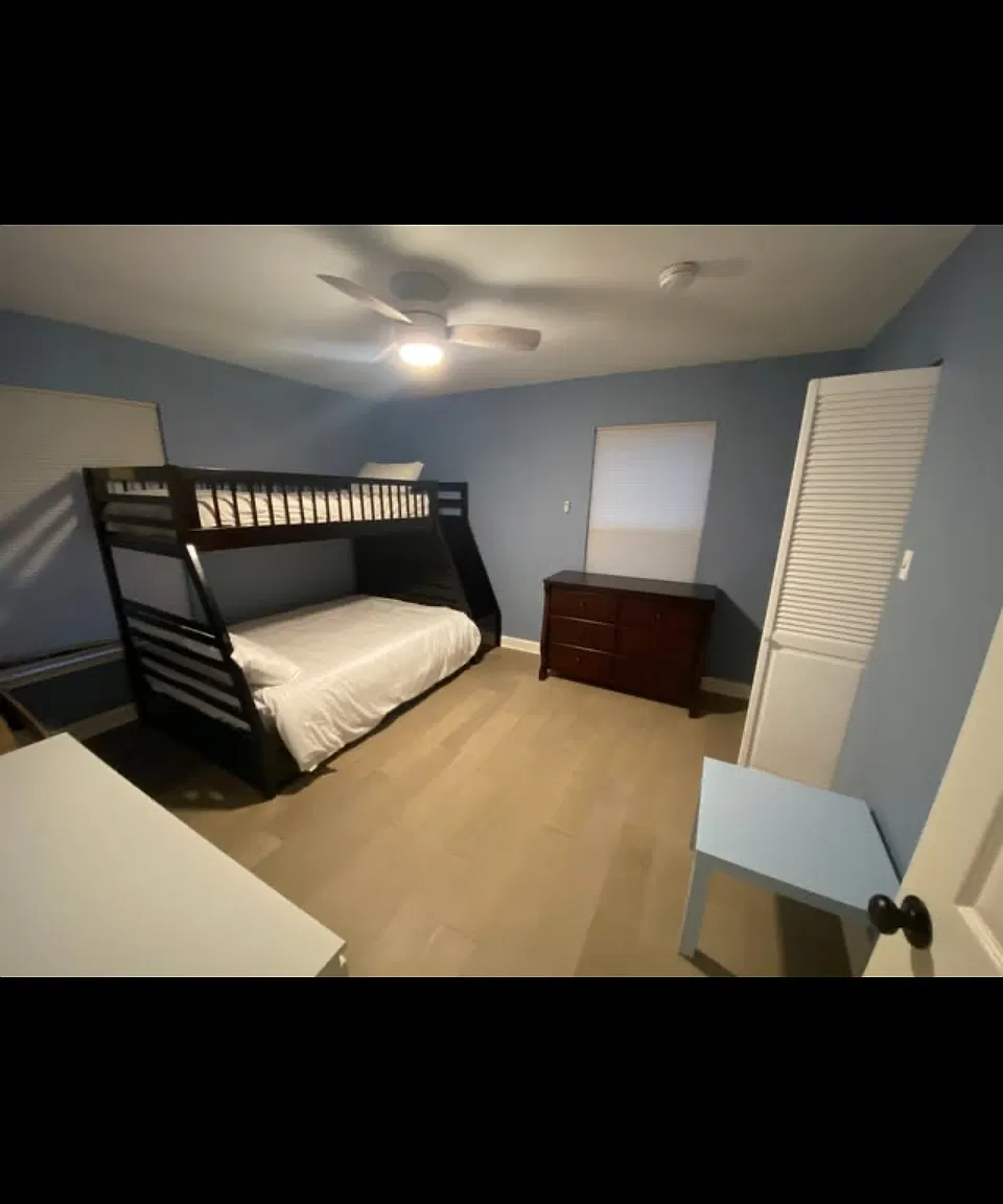 2 bed, 950 sqft, $1,000 — Photo 2