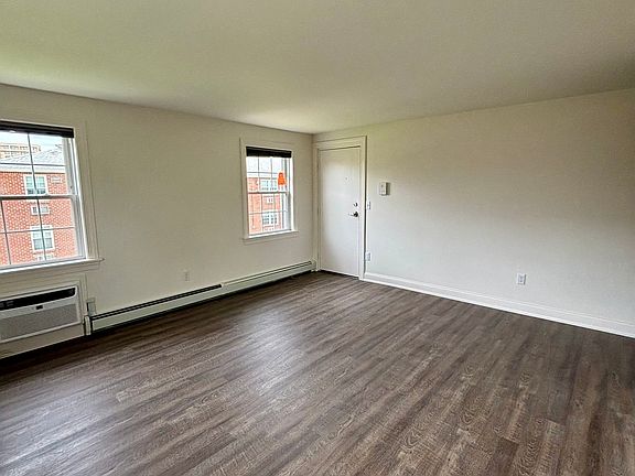 4th image of 1357 Millersport Hwy #1347-03