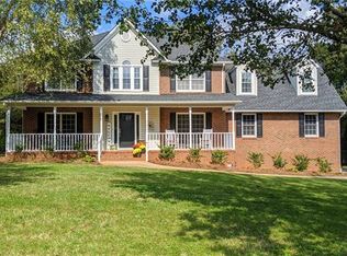 5657 Saint James Ln, York, SC 29745