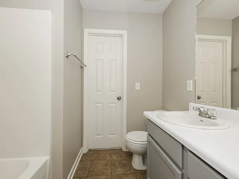 2726 Apostle Ln — Photo 11