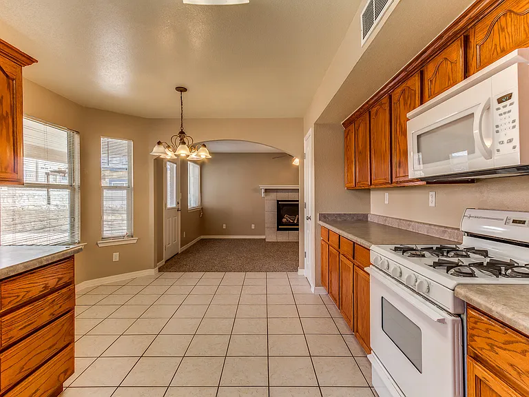 628 Paseo Hermoso Dr — Photo 11