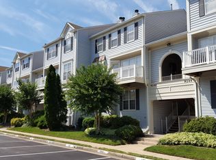 9246 Cardinal Forest Ln UNIT 301, Lorton, VA 22079