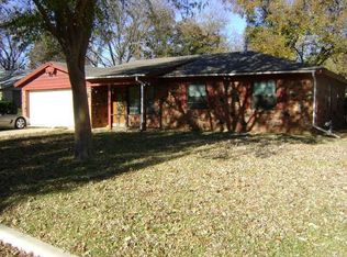 2124 Cliff Park, Fort Worth, TX 76134