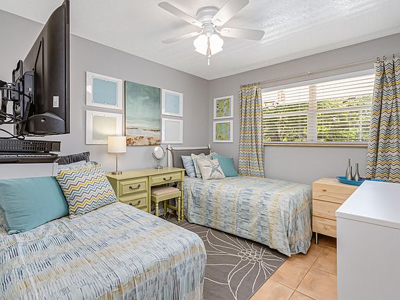 4th image of 261 Cape Shores Cir #18-F