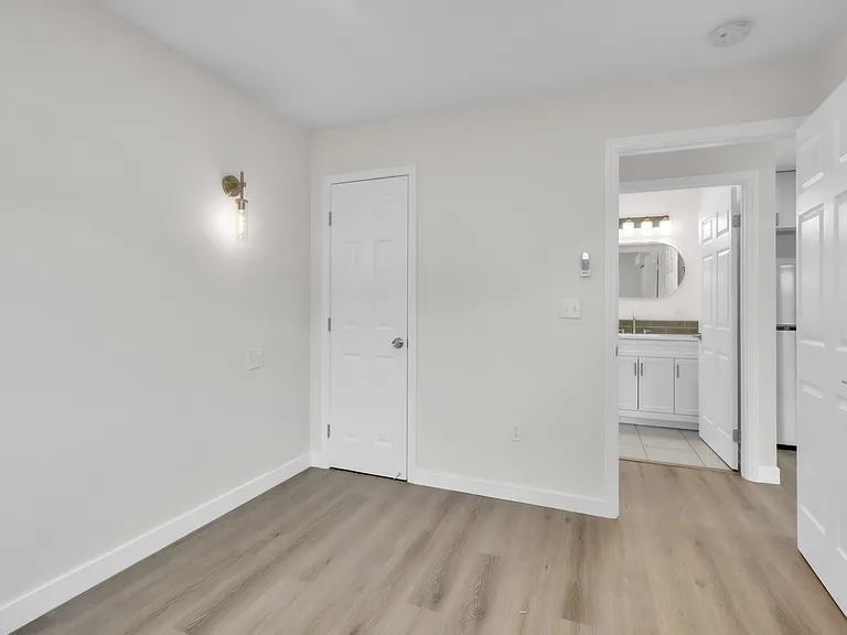 9430 Lake Natoma Dr #9432 — Photo 4