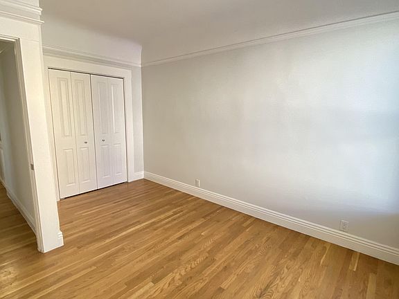 3rd image of 1128 Valencia St #1140A