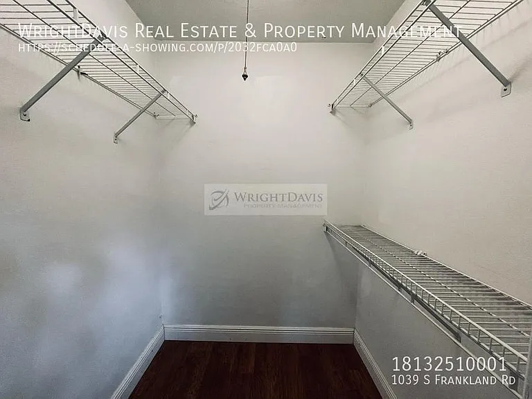 1039 S Frankland Rd — Photo 26
