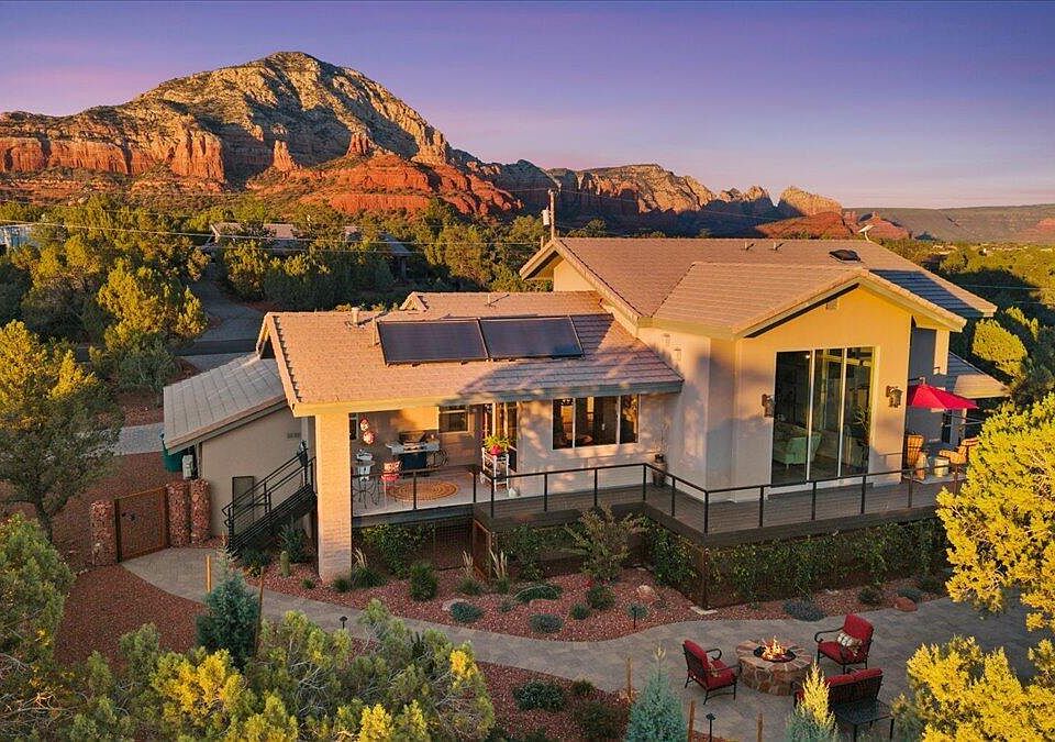 1st image of 640 KACHINA Drive