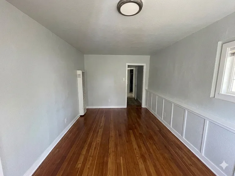 1850-1862 Arch — Photo 21