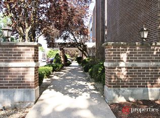 1117 Leavitt Ave APT 102, Flossmoor, IL 60422